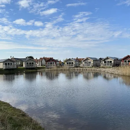 The Cosy Retreat - Part Of The The Bay Village With Pool, Gym And Direct Access, Pub, Restaurant, Tennis And Meadows Walks Дом отдыха *